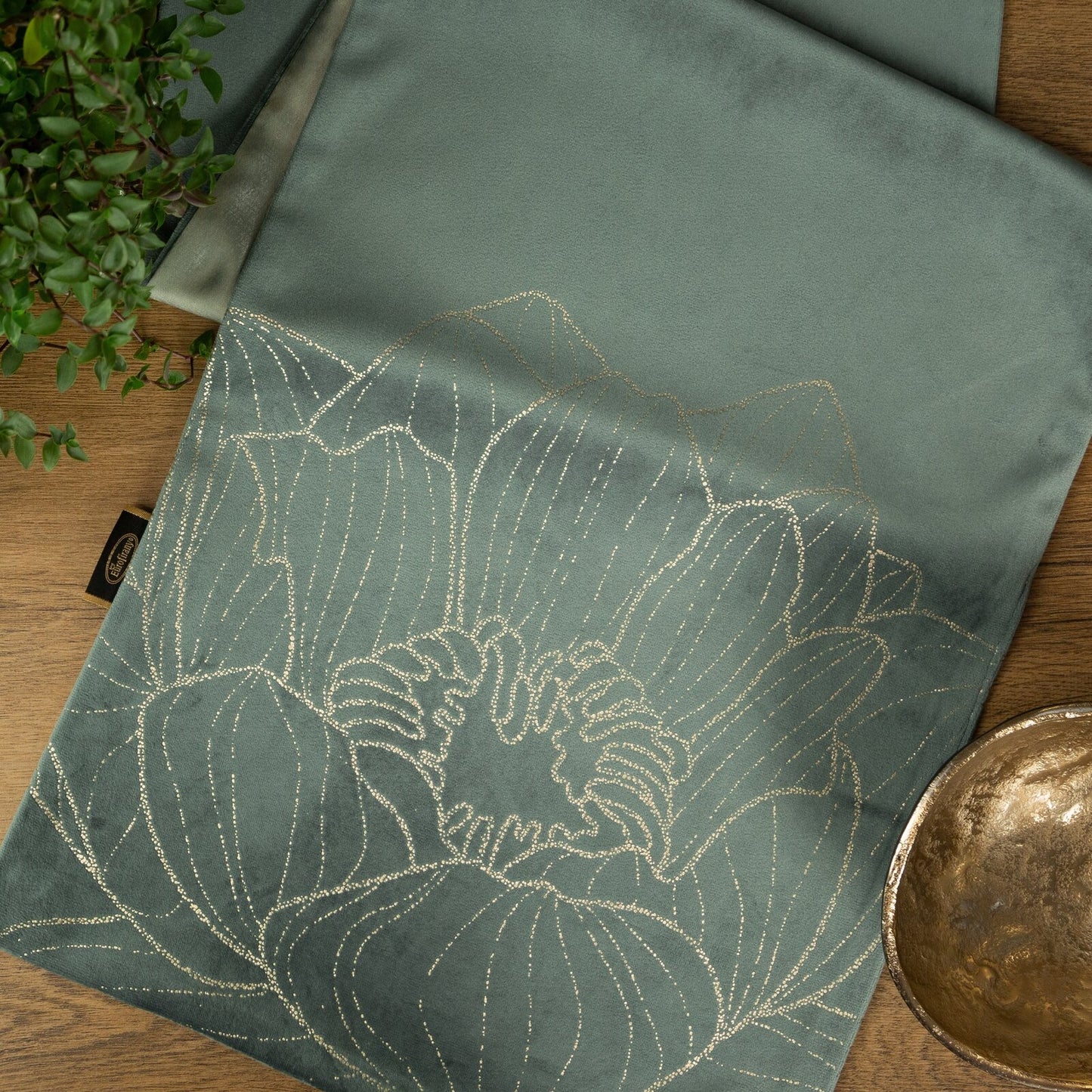 5bc8e478a68d88592f603e5313f4e152