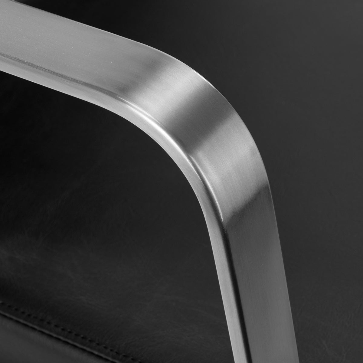 79e6c76fa59a9cc13ec52cdba5f9d843