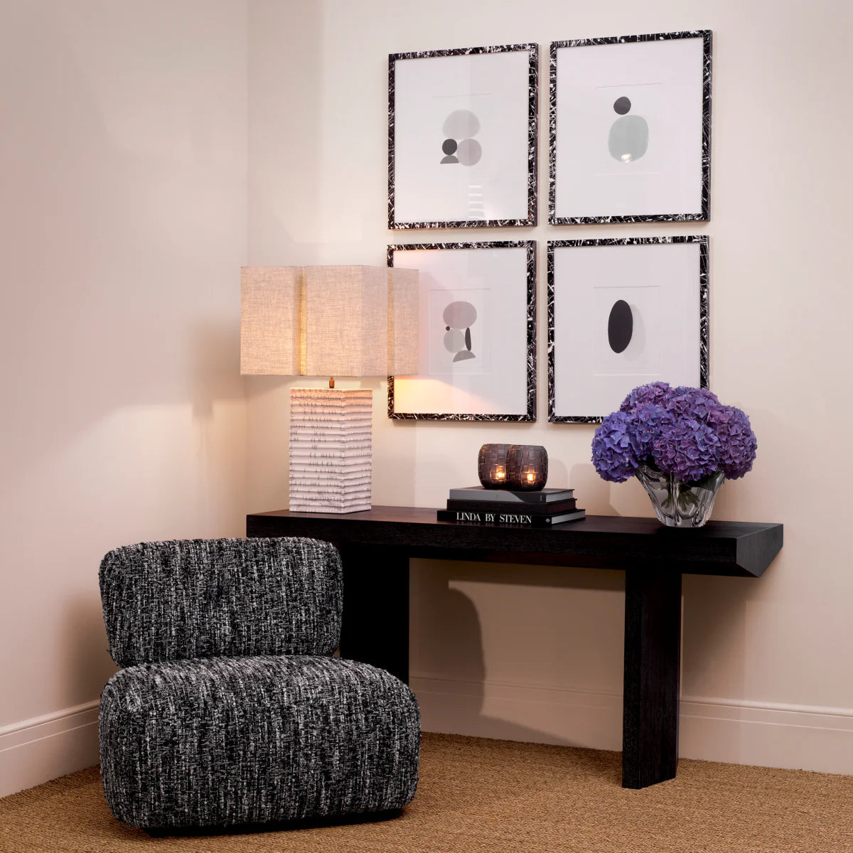 Krēsls Leon Eichholtz 85/87/72 cm Bouclé sonata black | brushed brass finish - N1 Home