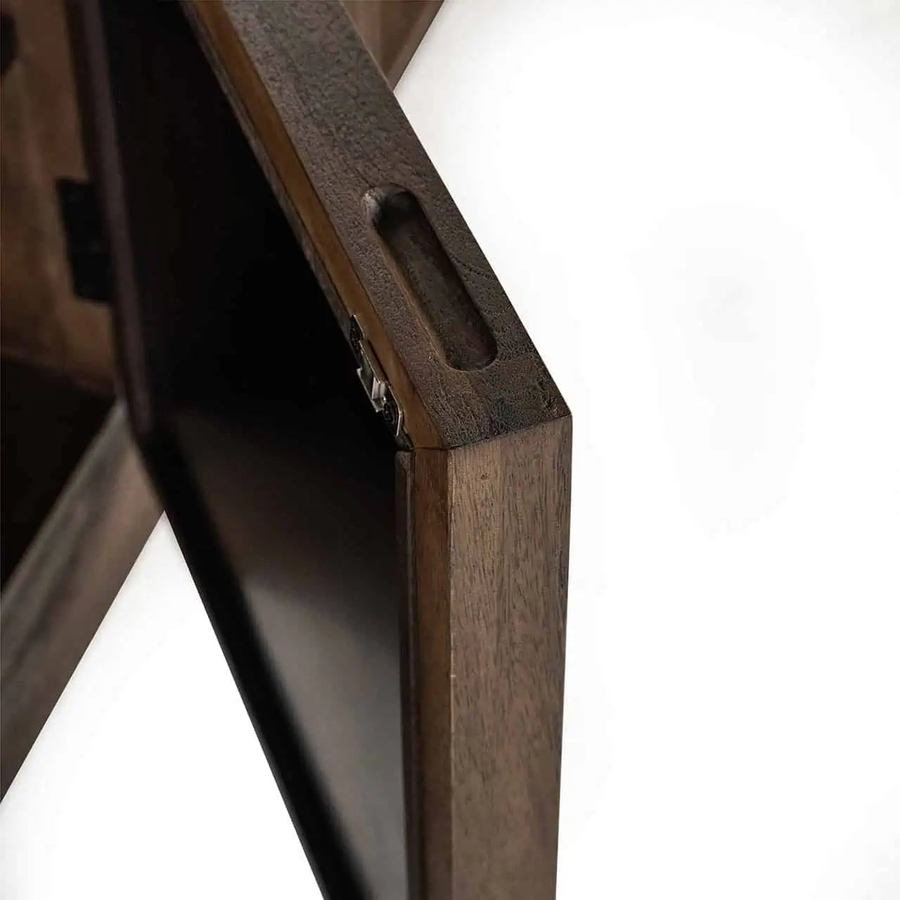 TV skapis Bryant 4 durvis Richmond Interiors 56/180/40 cm brūns - N1 Home