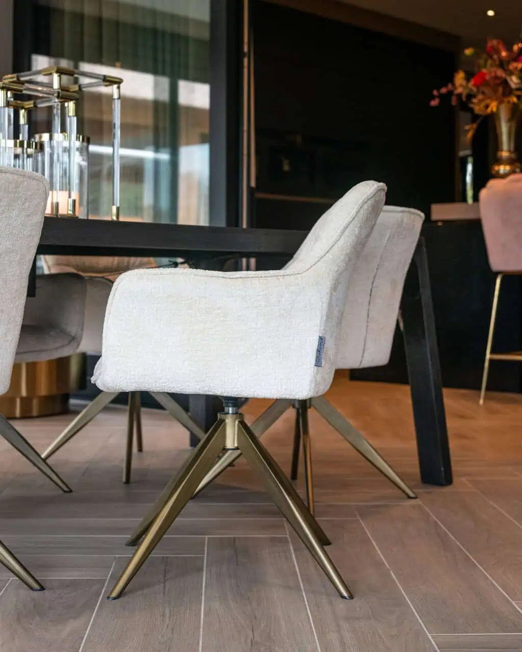 Krēsls Aline FR  Richmond Interiors 82/59/61 cm white chenille - N1 Home