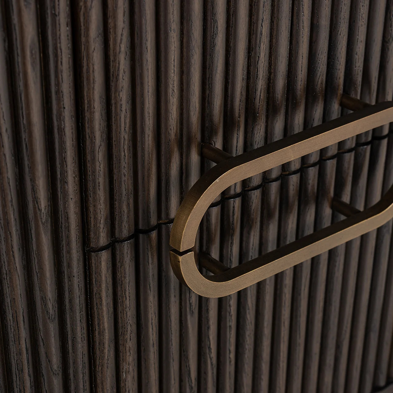 Naktsskapītis Luxor ar 1 durvīm Richmond Interiors 60/60/39 cm brūns - N1 Home