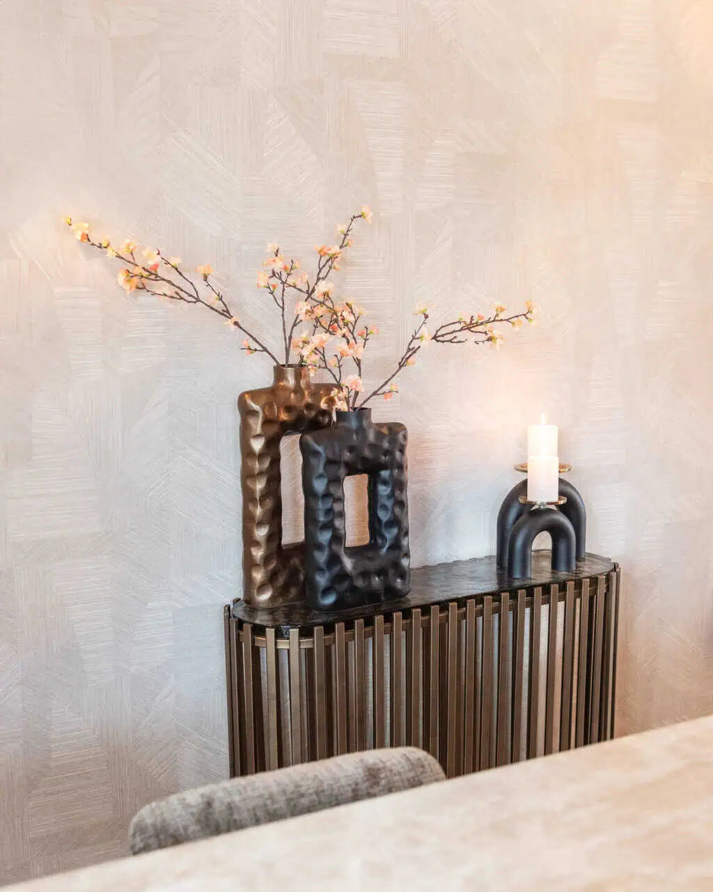 Svečturis Livi black/gold small Richmond Interiors 17/19/5 cm melns/zelts - N1 Home