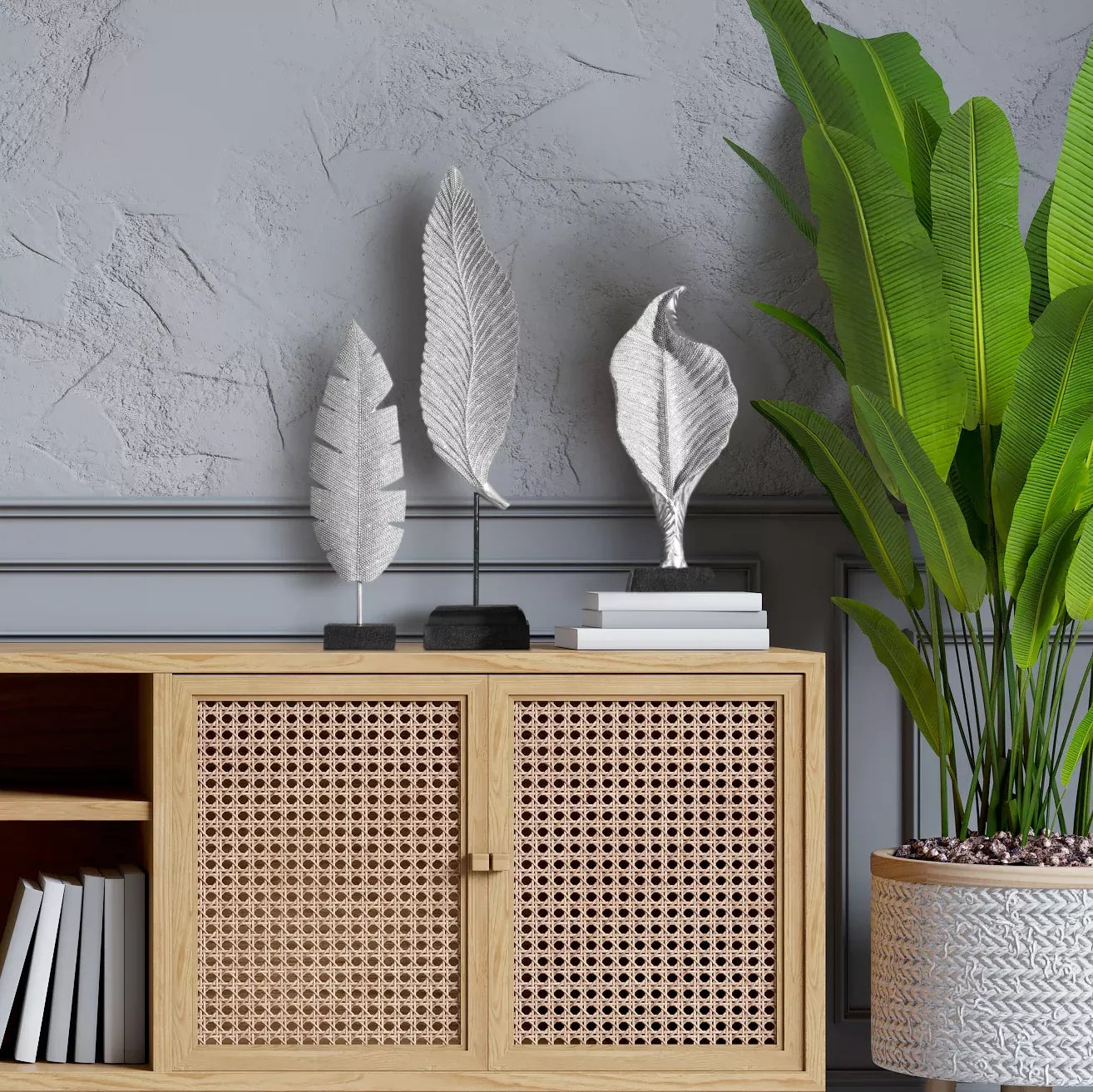 Dekoratīva figūriņa Kalla ar smalku, strukturētu rakstu 14/8/34 cm sudrabs - N1 Home