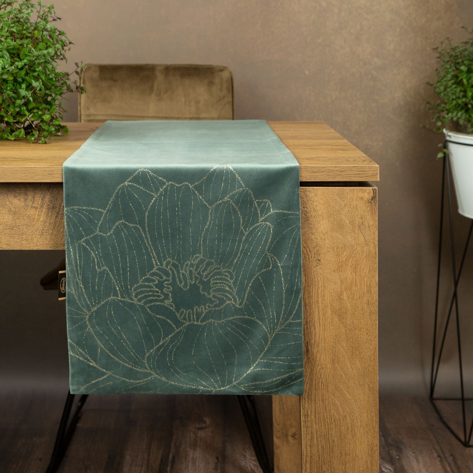 2b3df23a682c42d3b2f88e24138d403b