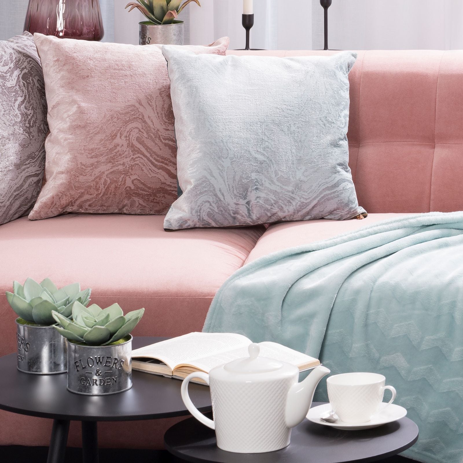 4b677367dc60bb617ee6f33b41b2309a