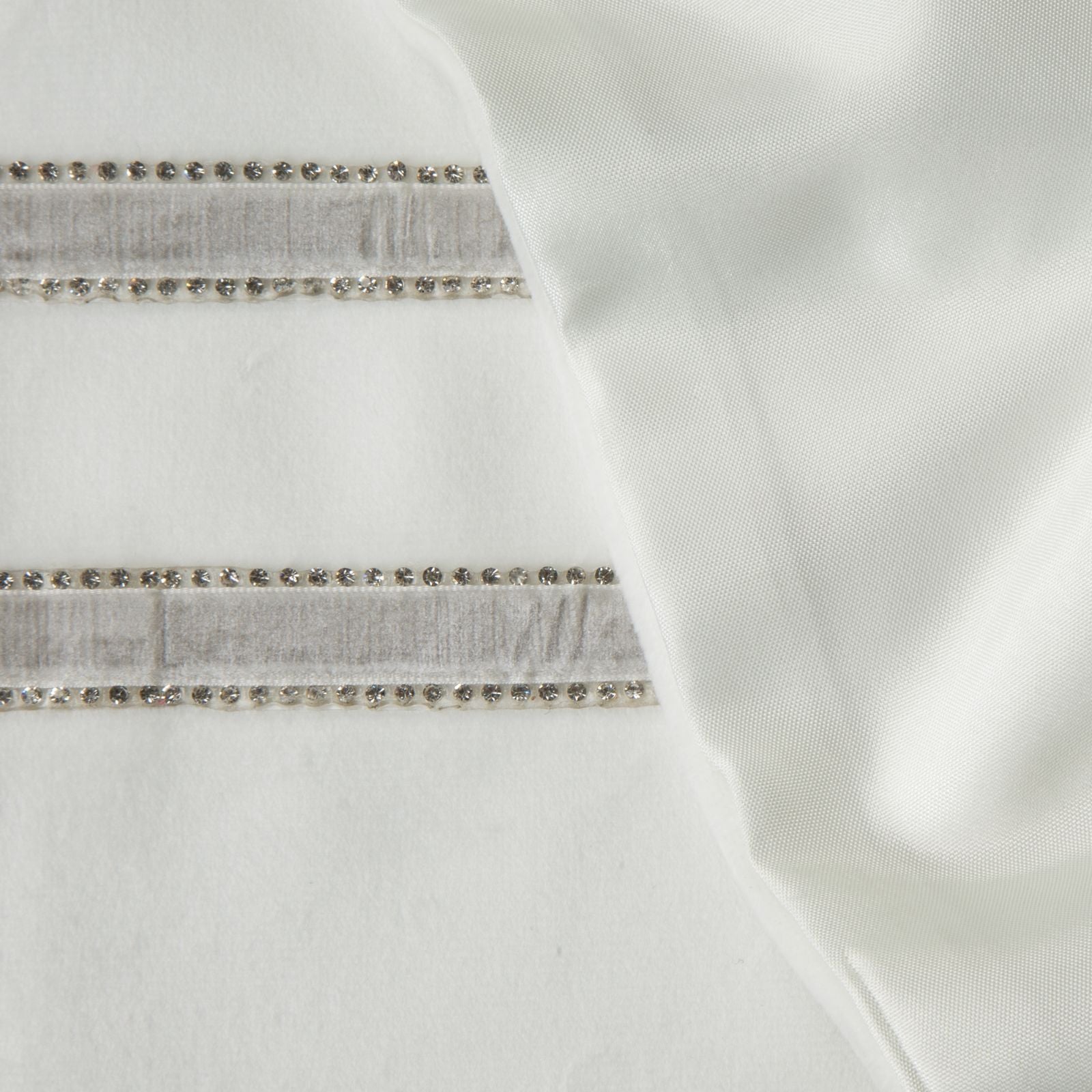 302601e13e455f0dc86b7aa1a830dfea