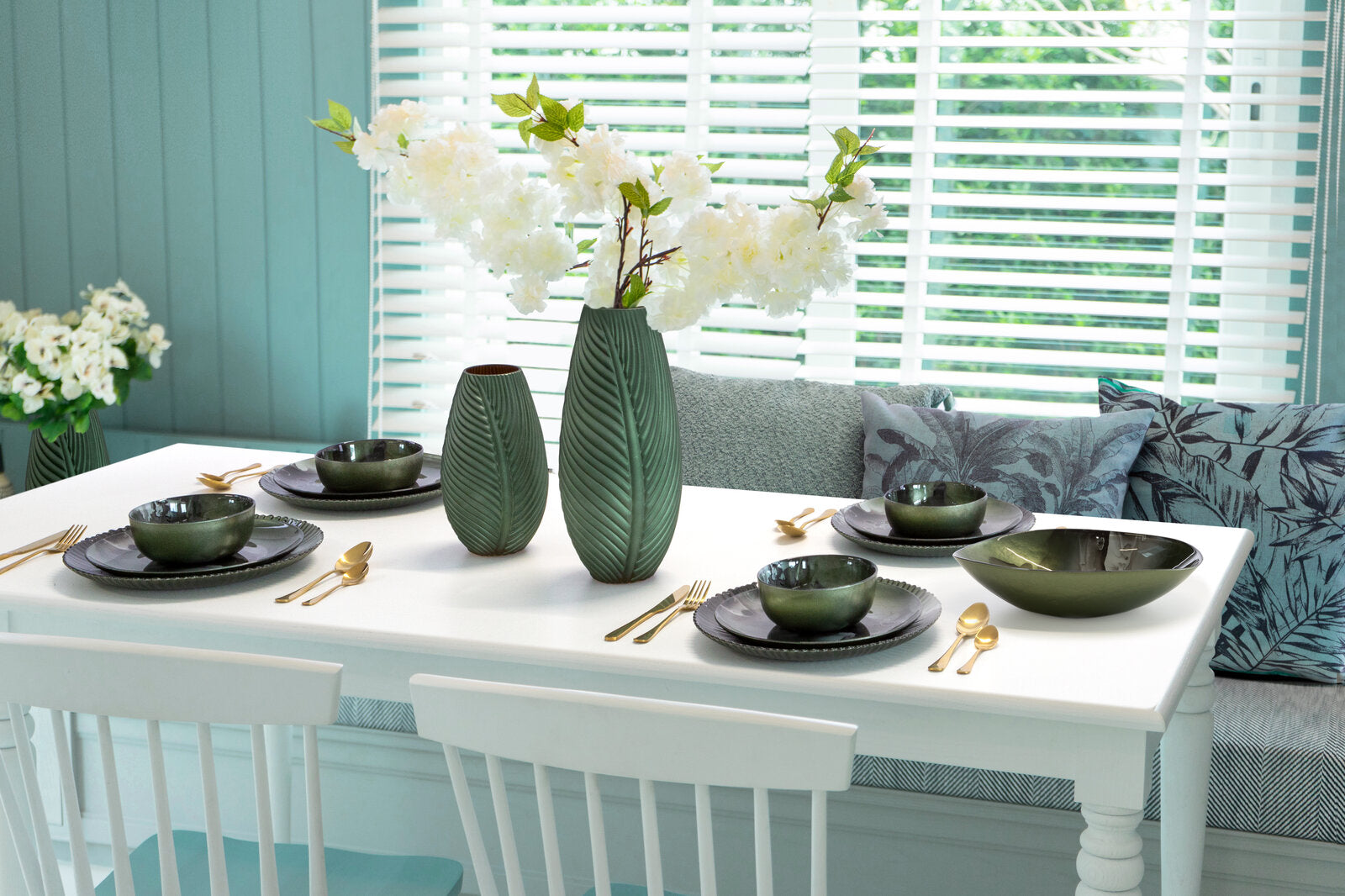 4dcc1cb07e7adc87c96f8fc34bb52176