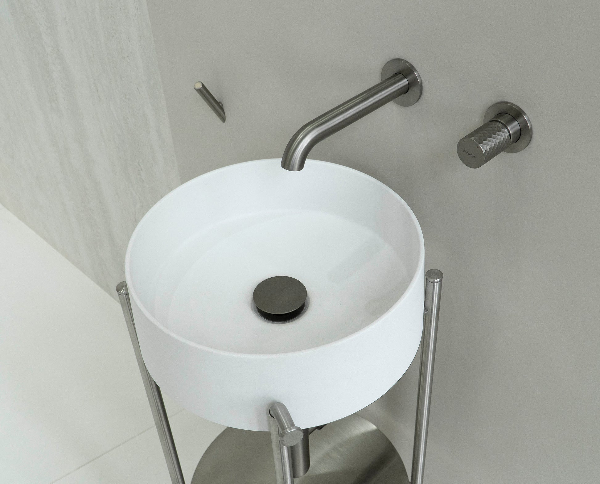 Iebūvēts izlietnes maisītājs Silia Hexa 208 mm matēts tērauds - N1 Home