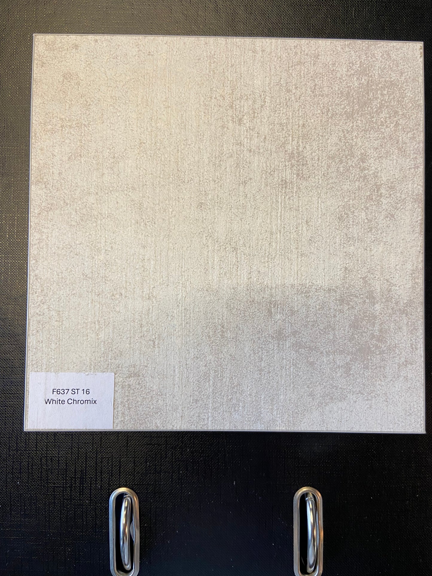 Galds Arco 180-256/76/90 cm melns/white Chromix/ar melnu apmali