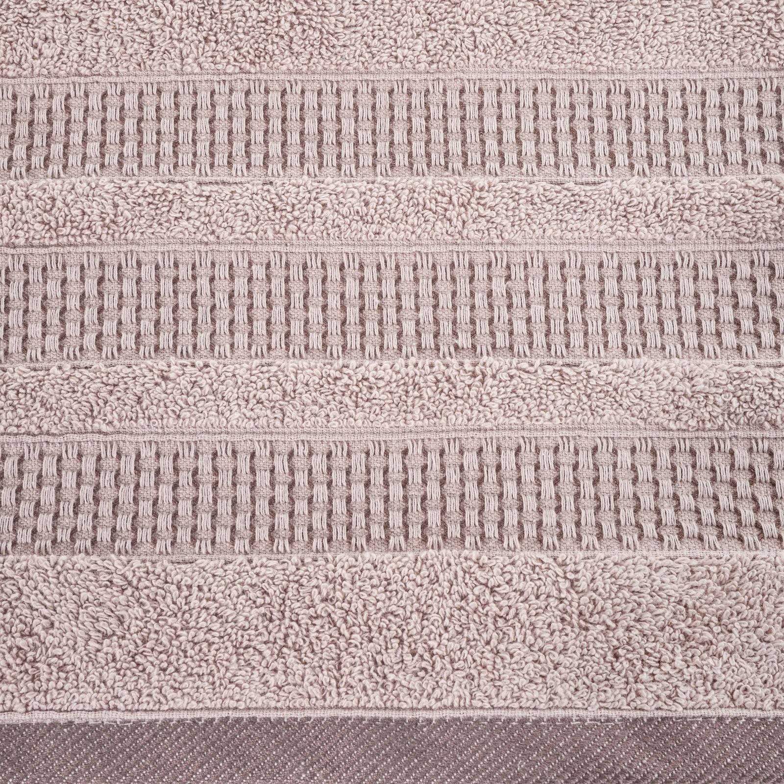 7b67ad6d869a4130d243ac91d3b1355c