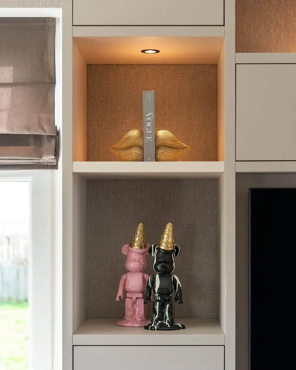 Grāmatu stendi Kiss Richmond Interiors 13/13/9 cm zelts - N1 Home