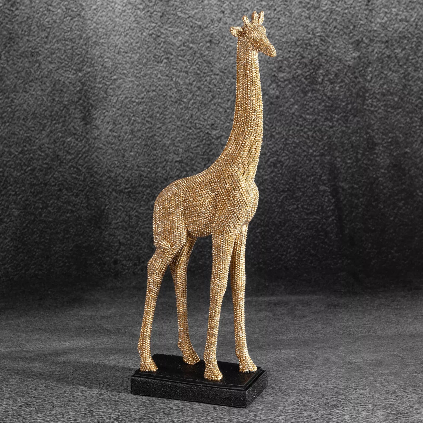 Dekoratīva figūriņa Elli ar smalku, strukturētu rakstu 13/6/34 cm zelts - N1 Home