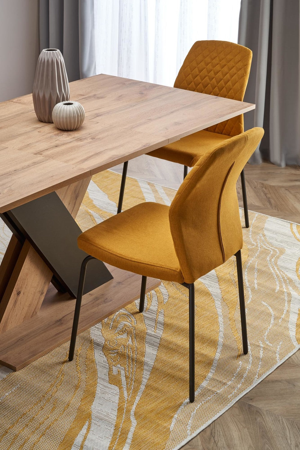 Galds Xareo 130/85/76 cm wotan ozols/melns - N1 Home