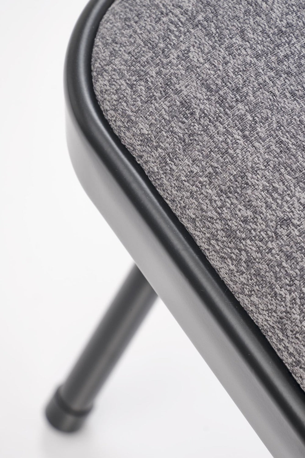 Krēsls Brust 46/53/86/45 cm pelēks/melns - N1 Home