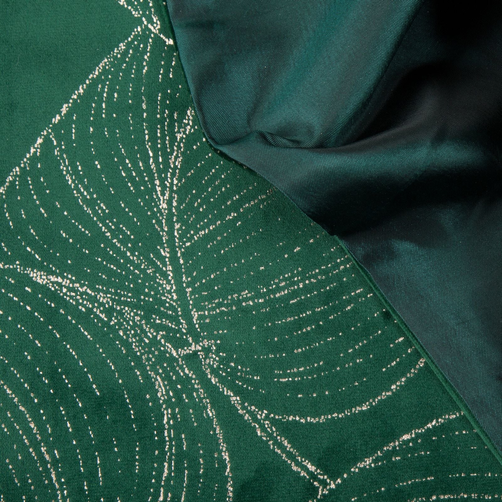 9f326655176fce9d8572293b0b6c731f