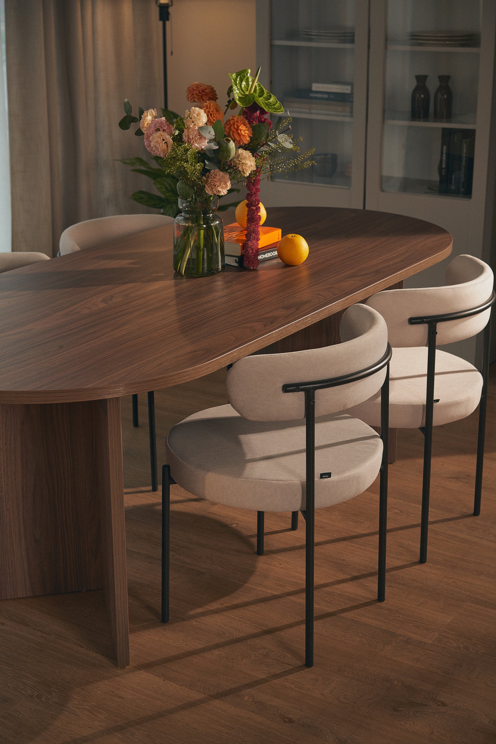 Krēsls Femisa 77/50/55 cm gaiši bēšs/melns - N1 Home