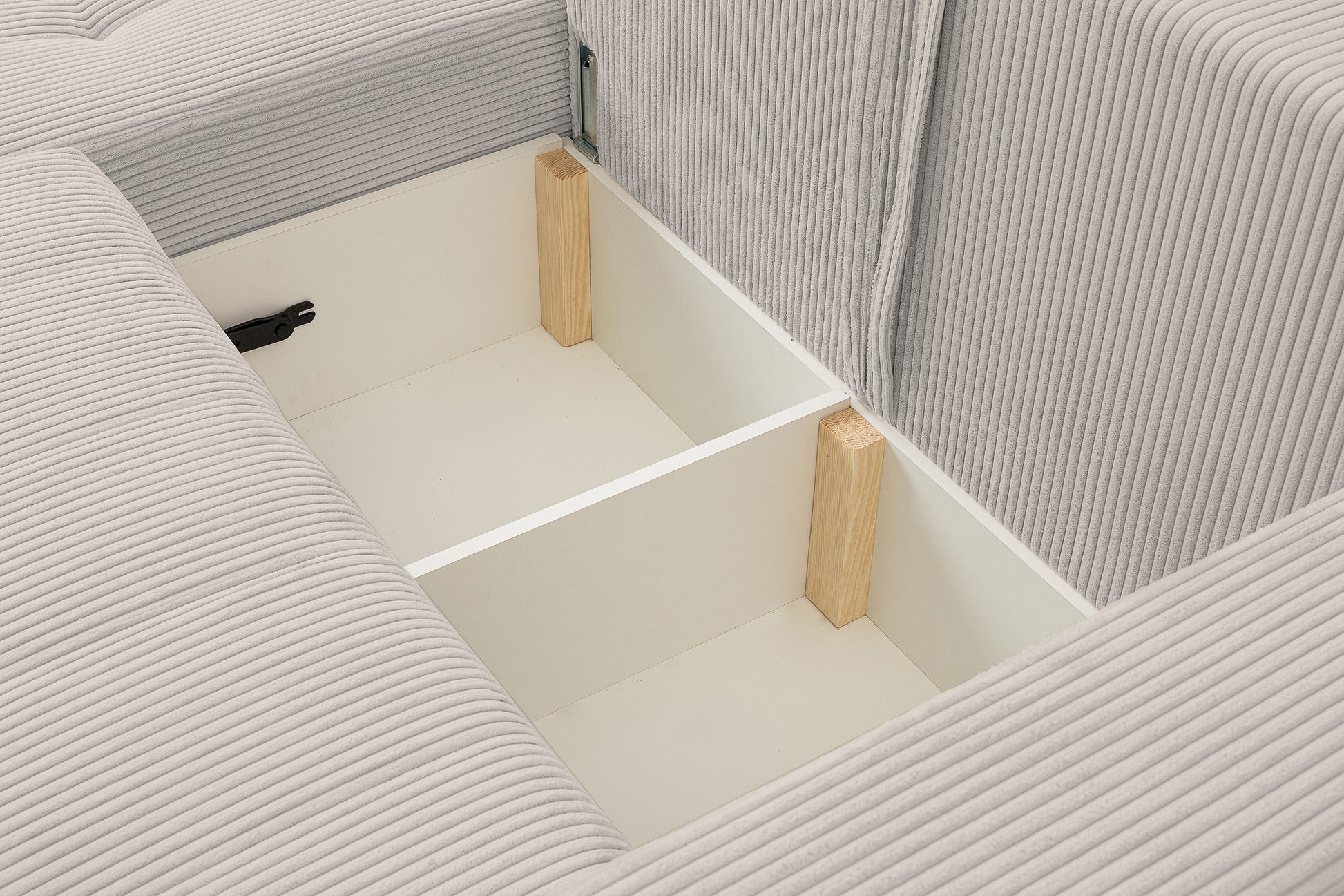 Dīvāns Mailes 86/245/143 cm Poso 100 - N1 Home