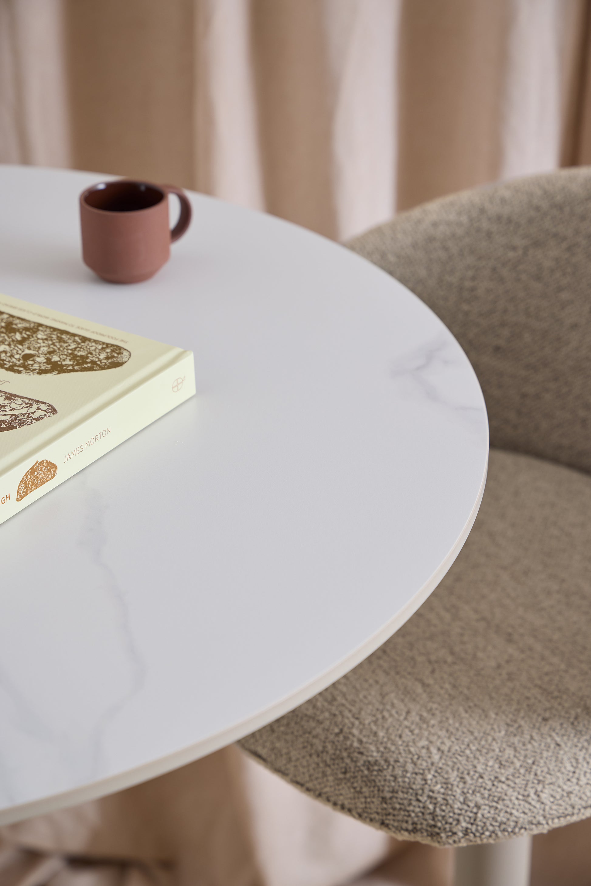 Bāra galds Roši 80/80/105 cm balts - N1 Home