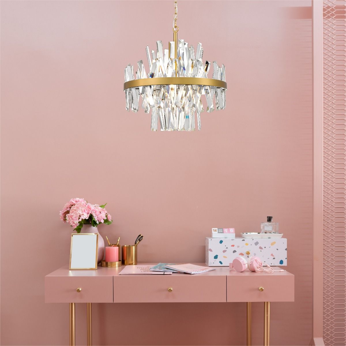 Piekaramā lampa Istanbul P0567-08C-7GAC 178/50/50 cm zelts