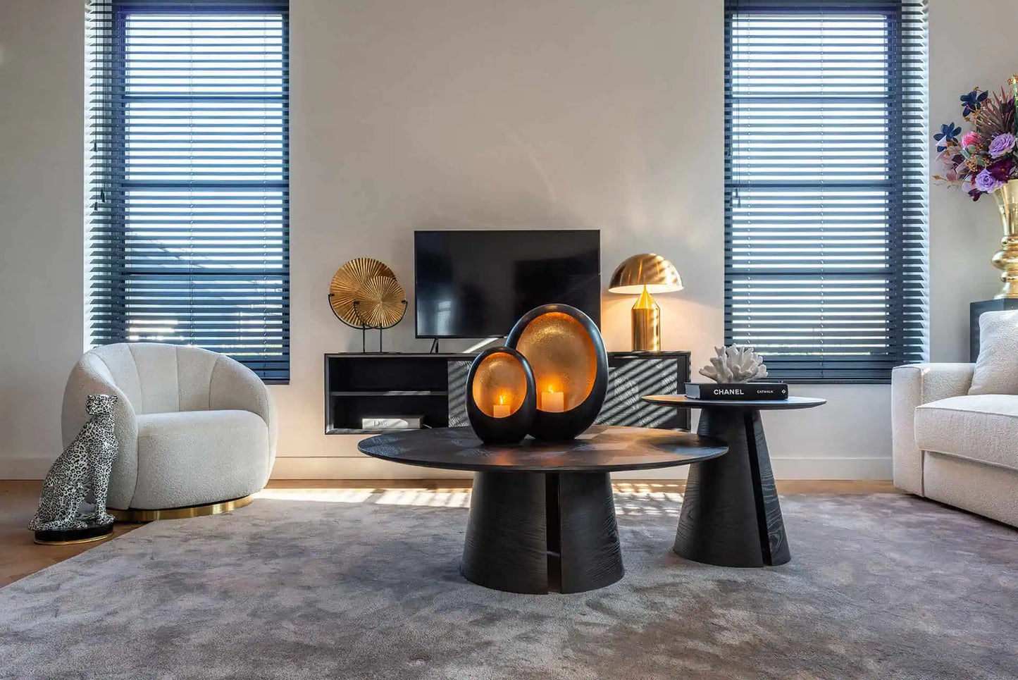 Galdiņš Blax Richmond Interiors 52/58/58 cm melns - N1 Home