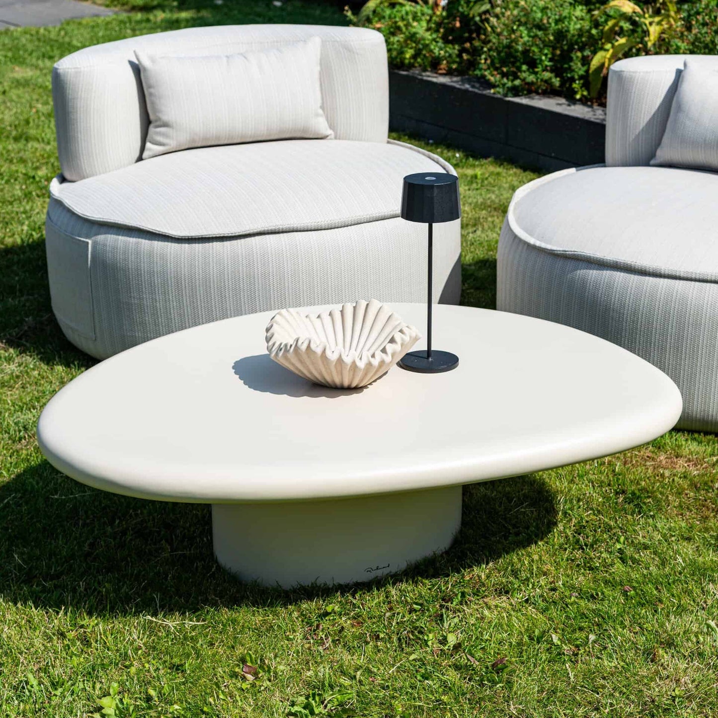 Āra atpūtas krēsls Dawson Richmond Interiors 100/100/67 cm beige swivel