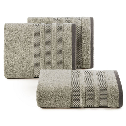 0869f87e323eb8f231302c96413b5313