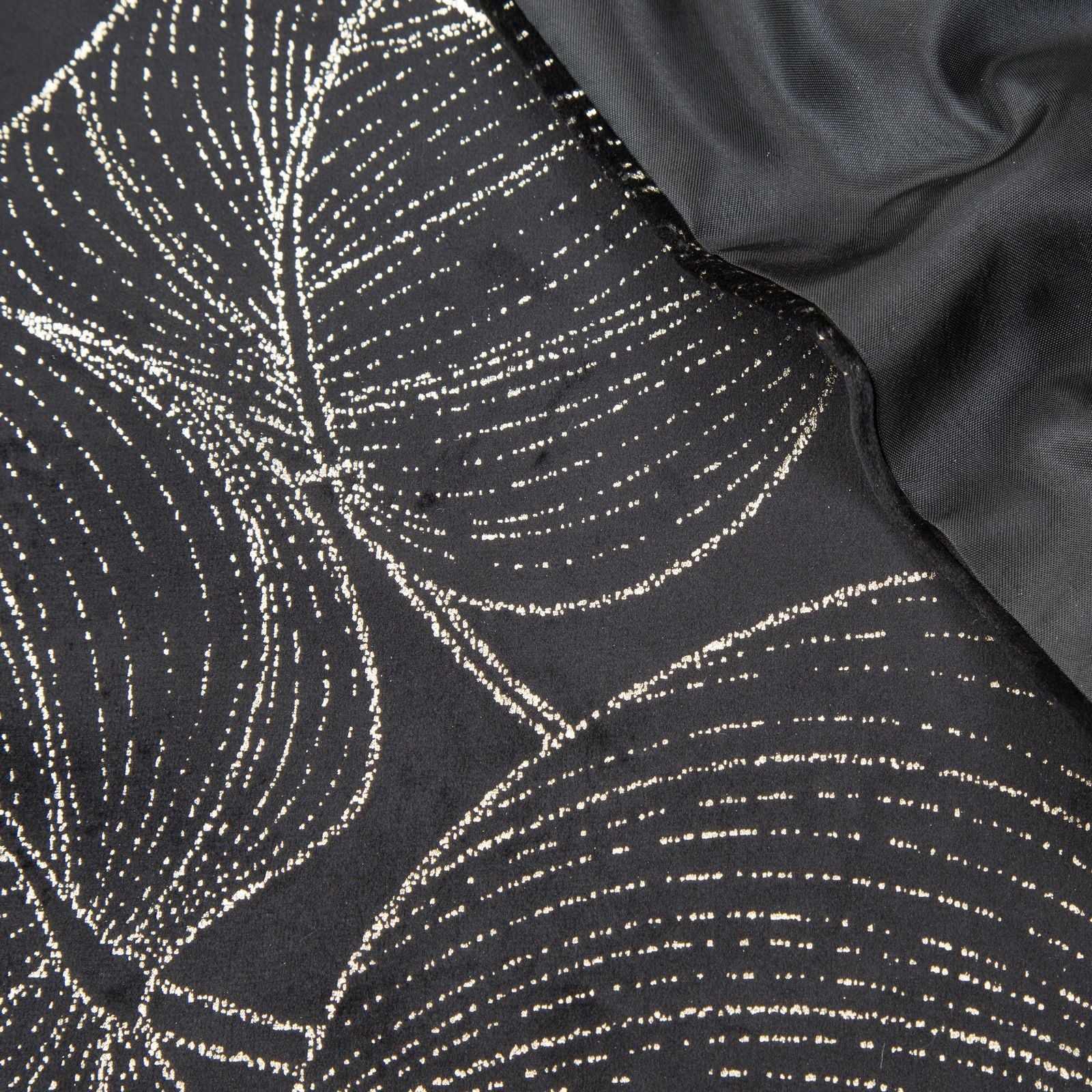 d0571d5e5a6c82dc899b4804eae93bb6