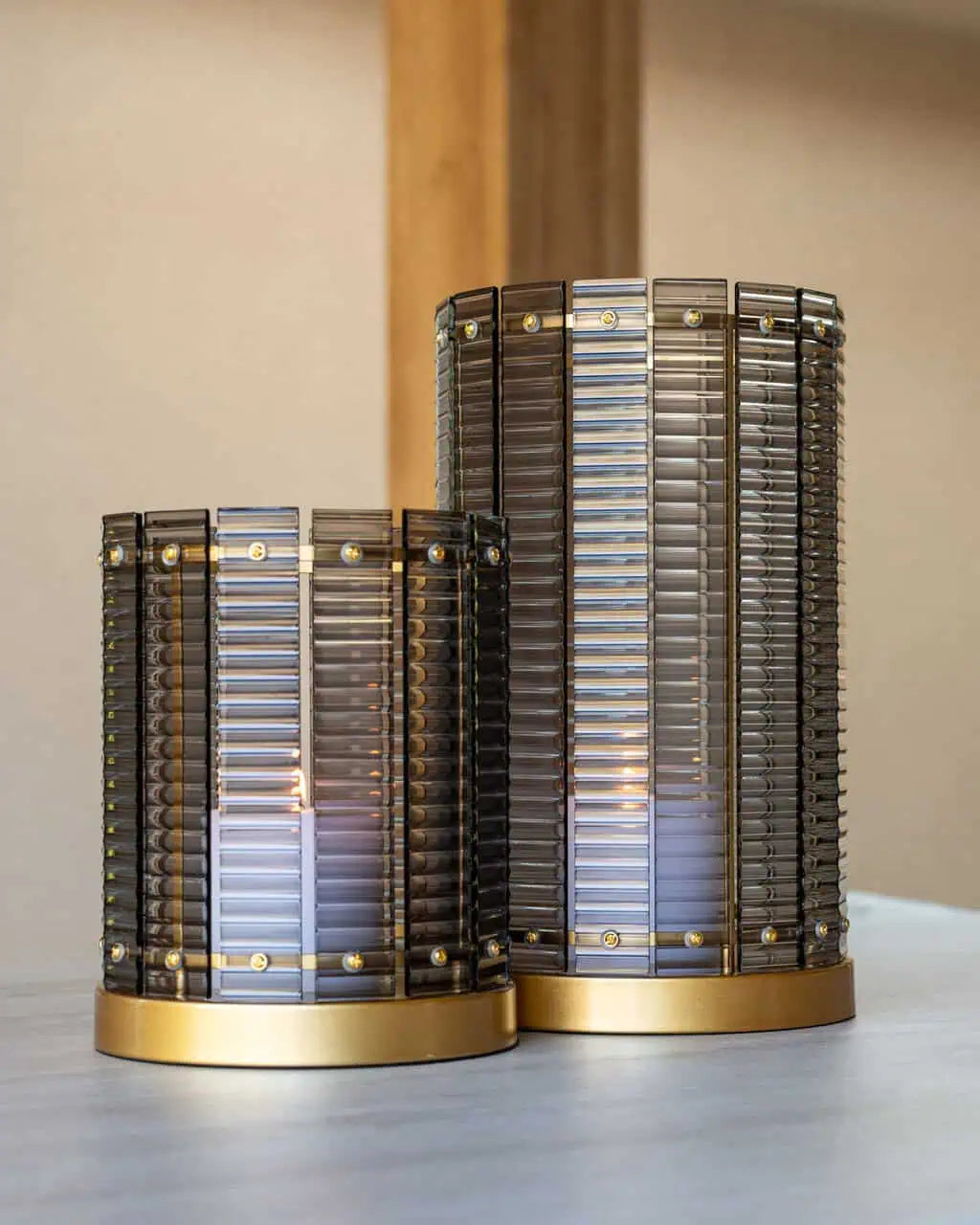 Svečturis Daylin smoke large Richmond Interiors 40,5/24/24 cm dūmi - N1 Home