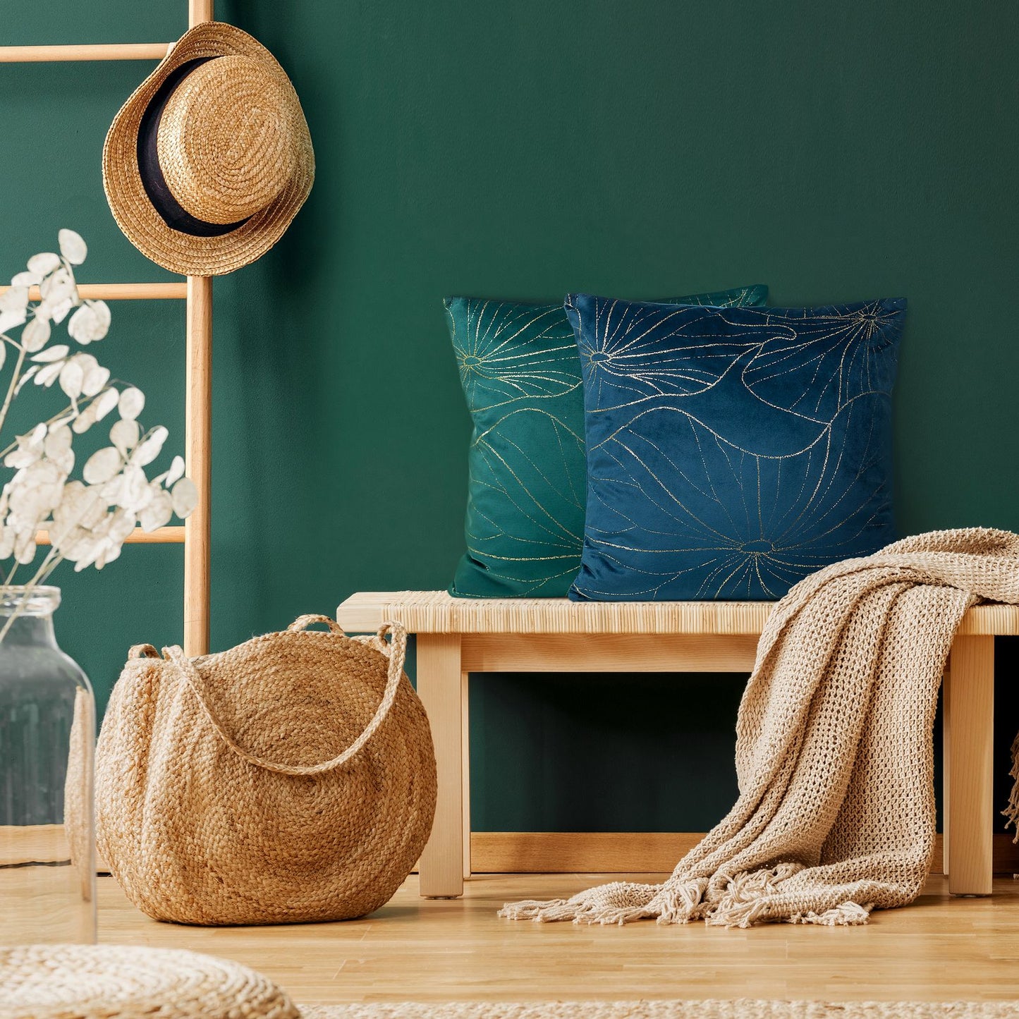 fae049f5e60df303b67d4eb3beebd003