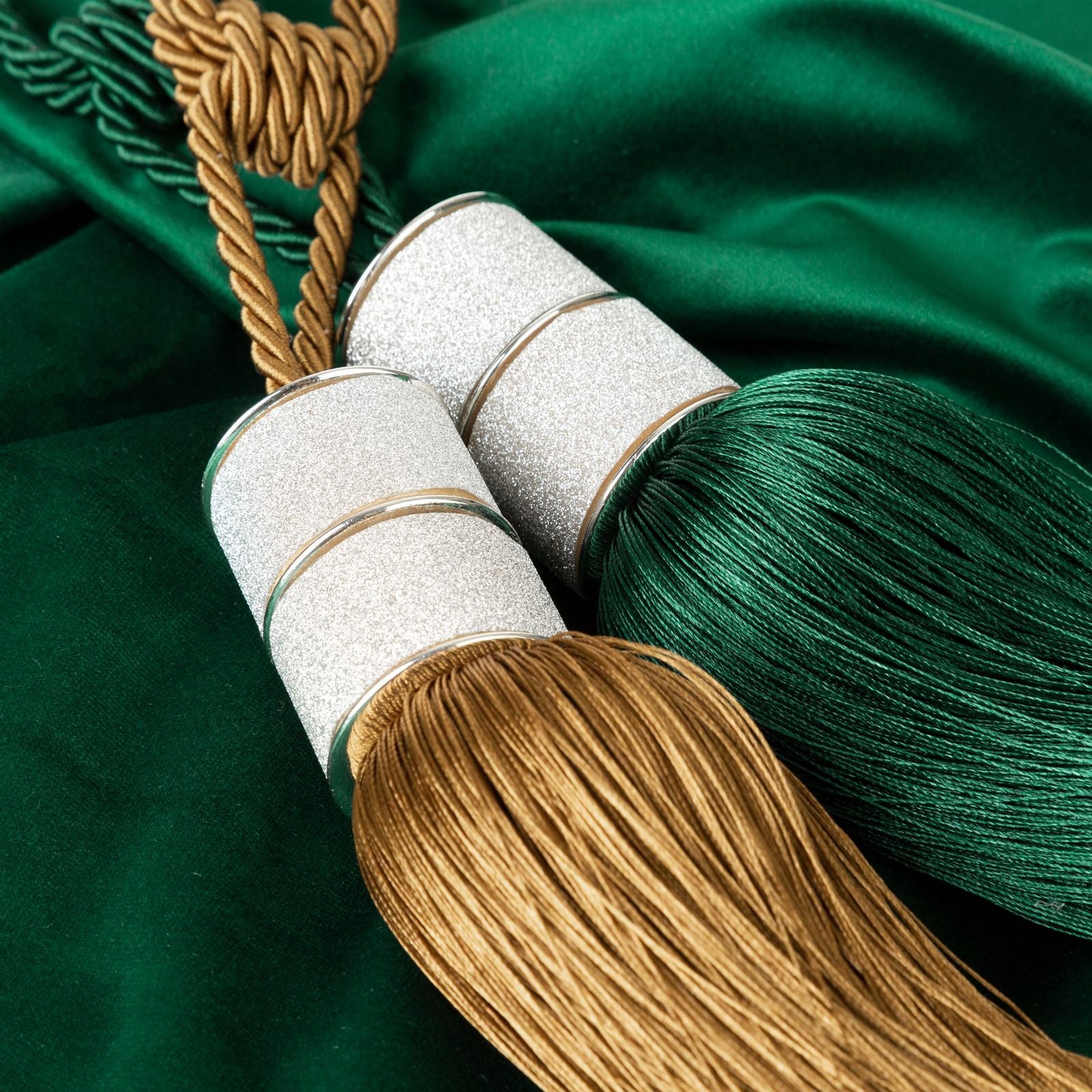 70333c0804e81a848f0b82f0983326b4